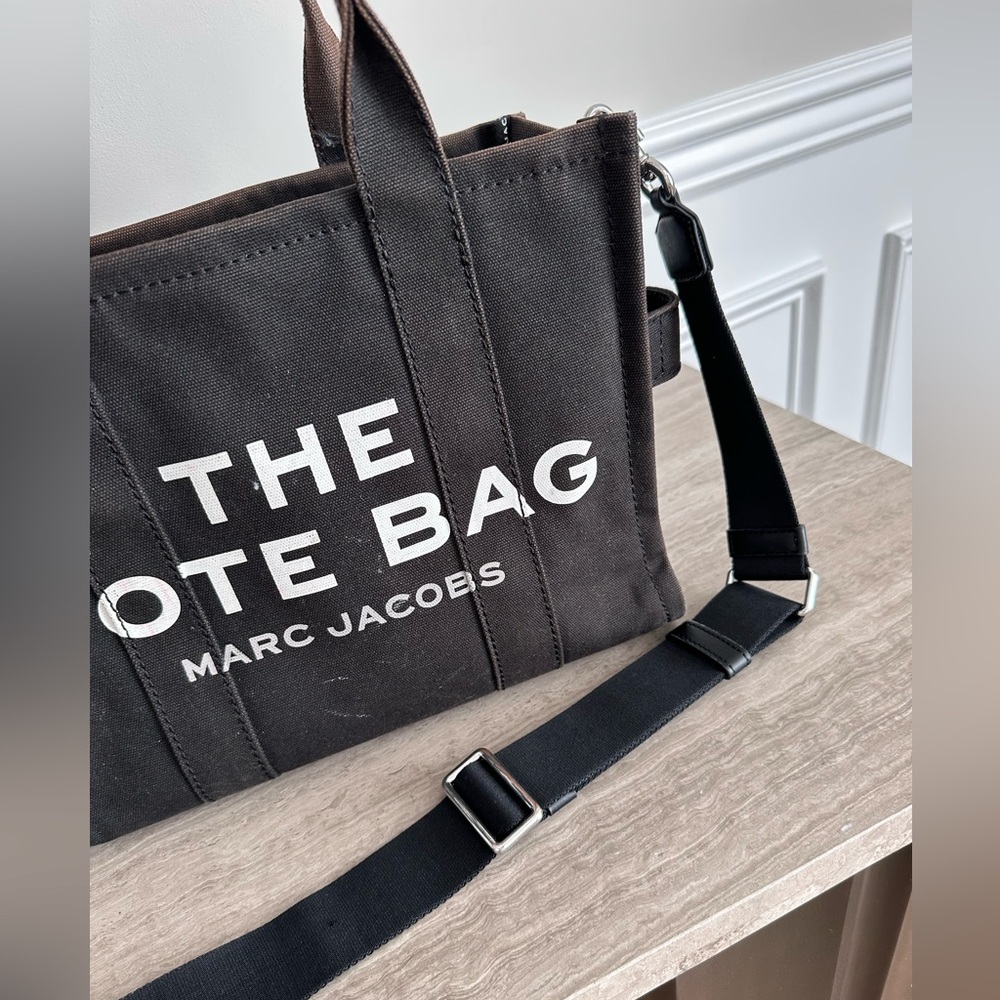 Marc Jacobs Black Canvas Tote Bag - Picture 6 of 11